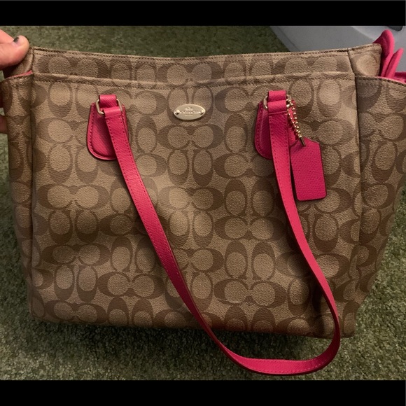 Coach diaper bag with changing pad - Picture 2 of 3